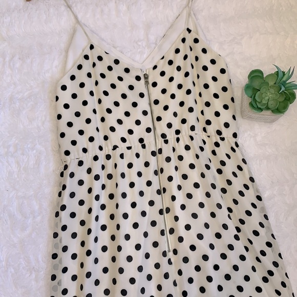 Nwt Alice + Olivia black and white silk marble polkadot faux wrap high-low dress - Picture 6 of 8